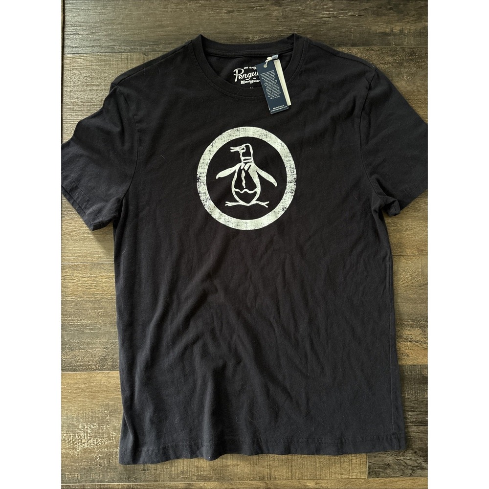 NWT Penguin By Munsingwear Men's T-shirt Navy